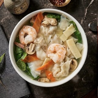 Assorted Wonton Soup (16oz)